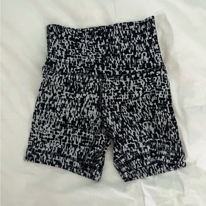 Lululemon biker shorts